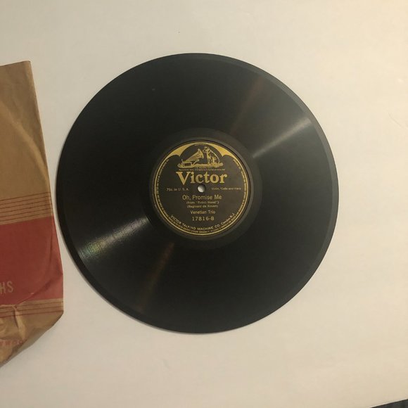 Capitol Victor Record - Picture 2 of 4